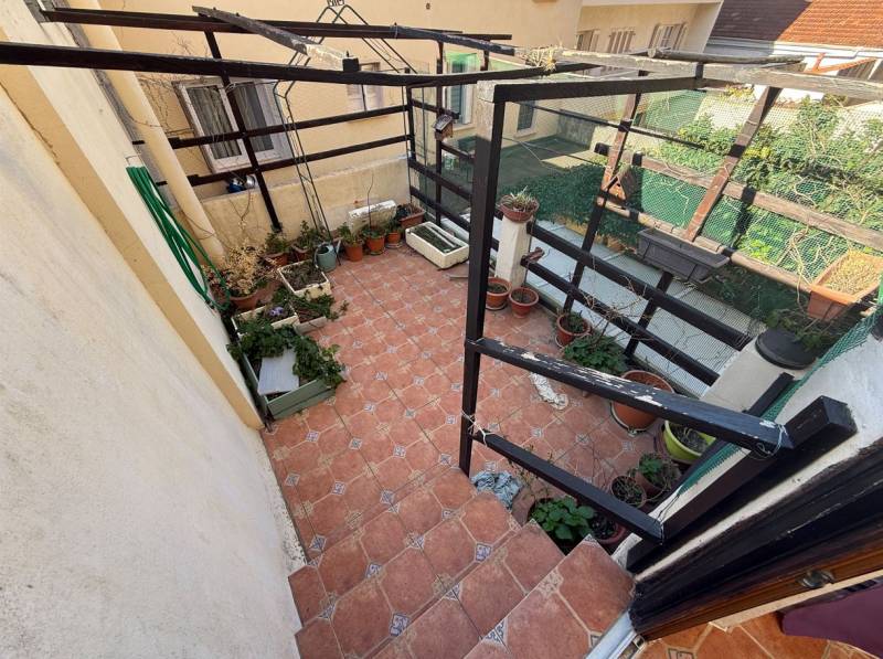 À la vente à Toulon à Valbourdin, Appartement 2 pièces 48 m²